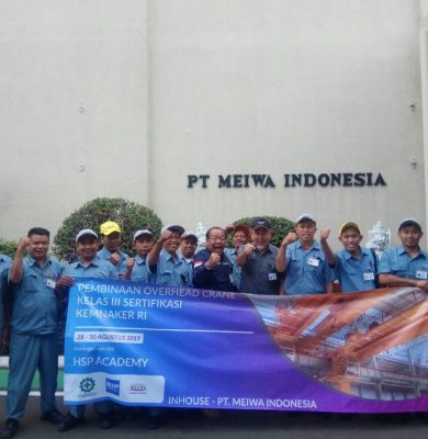 Training-Operator-Hoist-Crane-12